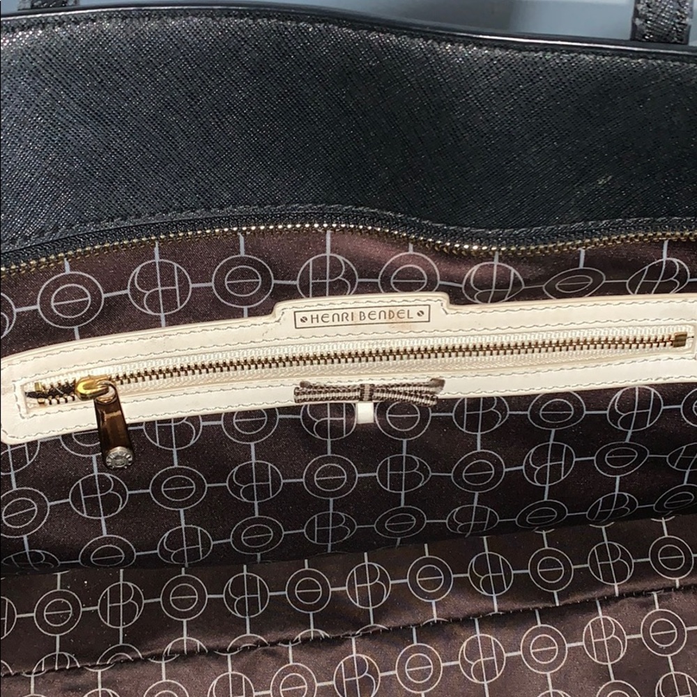 🌟HP🎉Henri Bendel bag🌟 - Picture 5 of 9